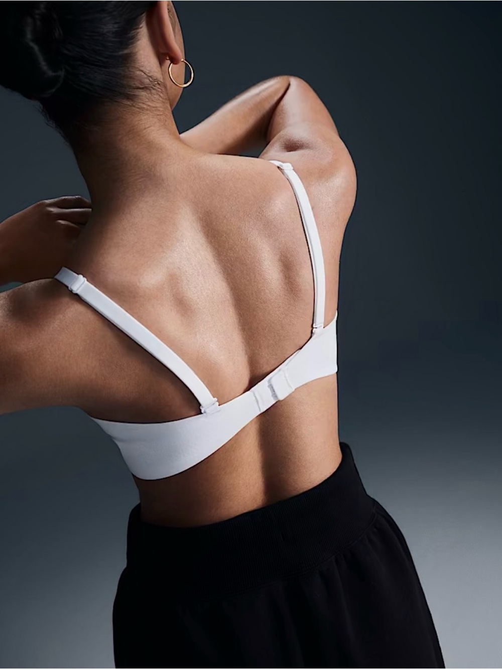 Nike Alate Minimalist Light-Support Padded Convertible Sports Bra Small C-E - Picture 2 of 4